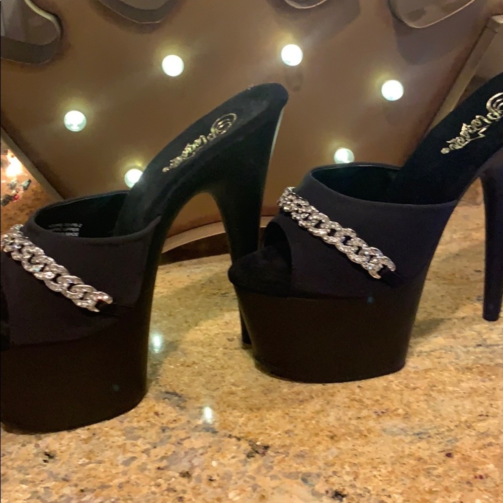 Pleaser Heel - Picture 2 of 4